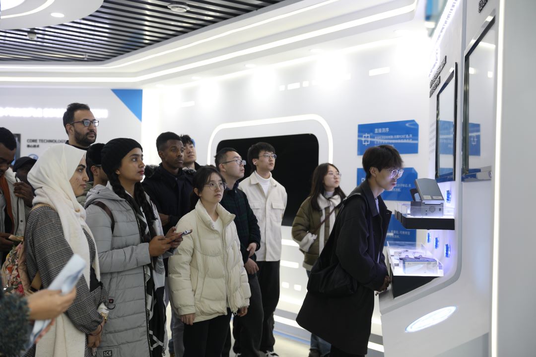 ӿƼWƌWcgWԺXBXcBCGӡϵЭhӈAMչ